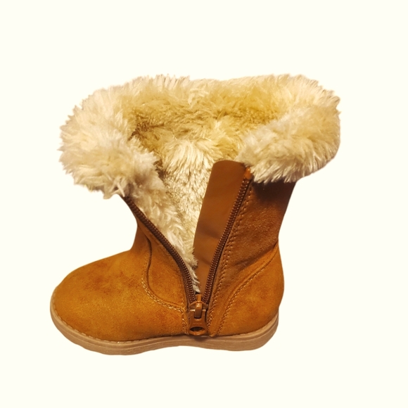 Girls' Leah Zipper Slip-on Shearling Boots - Cat & Jack - Picture 6 of 10